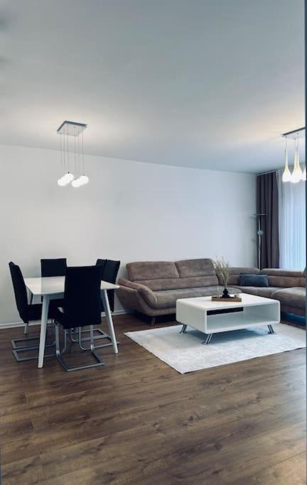 Priam Apartment Prishtinë Ngoại thất bức ảnh