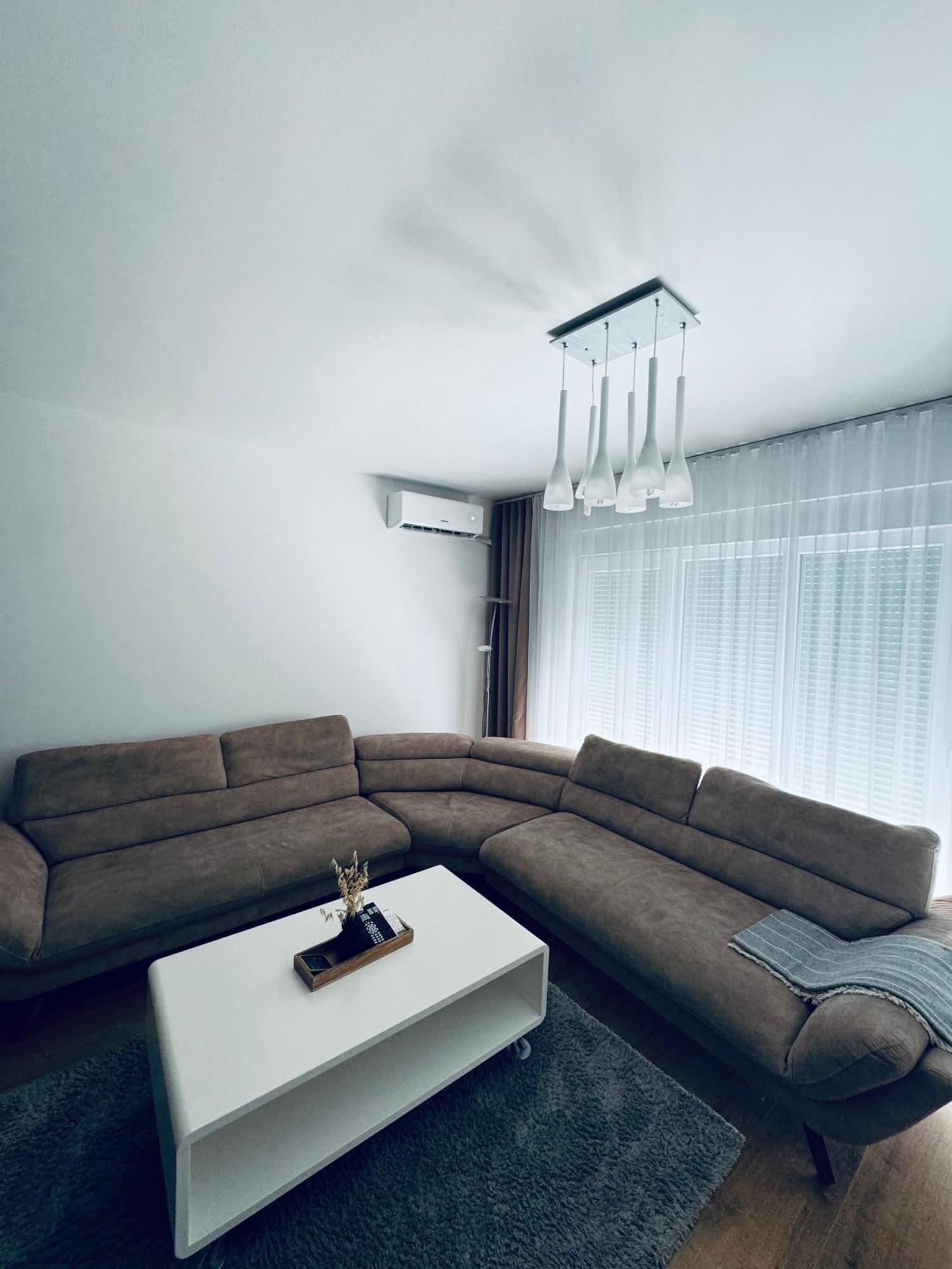 Priam Apartment Prishtinë Ngoại thất bức ảnh